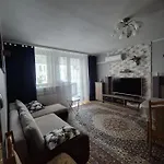 Dzielna 78