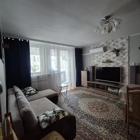 Dzielna 78